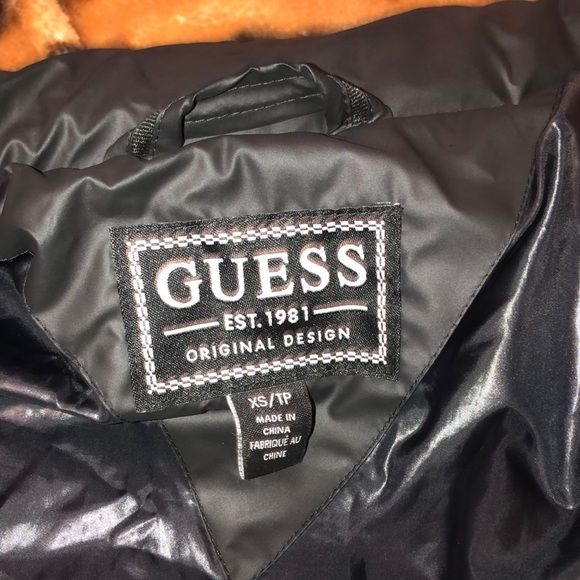 Guess - Picture 1 of 3